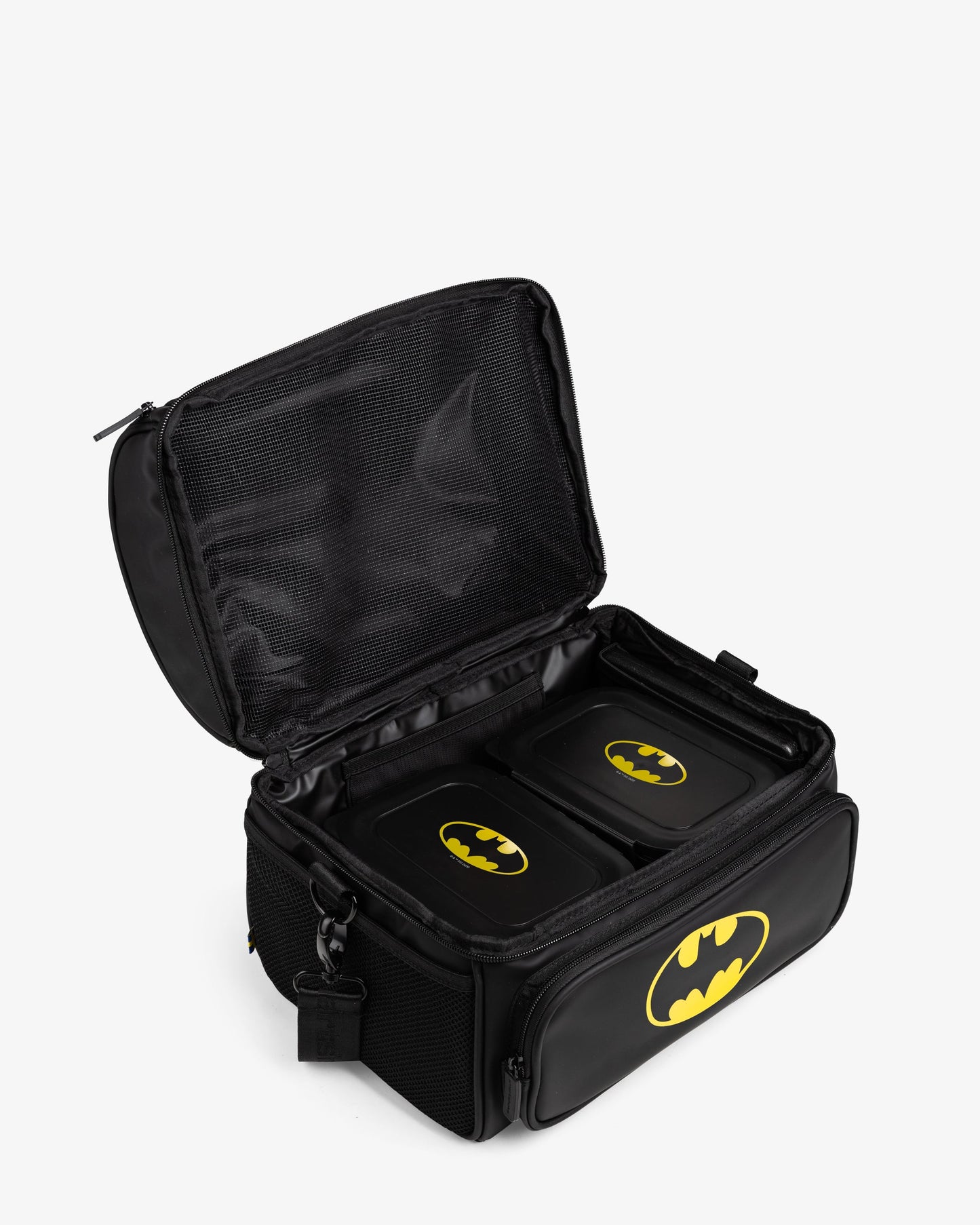 meal-prep-bag-batman-with-4-food-containers-and-2-ice-packs-s4 Smartshake_Meal_Prep_Bag_Batman_open.jpg