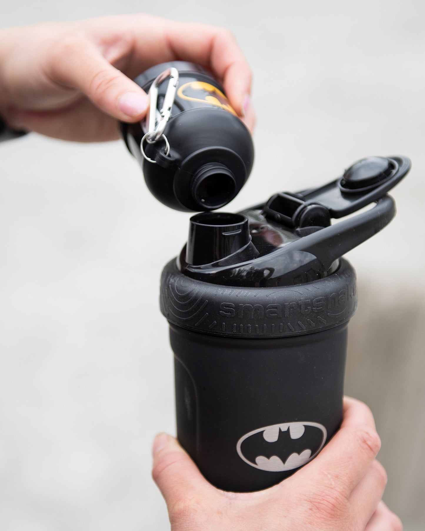 whey2go-funnel-batman-t0 Smartshake_Whey2Go_Batman_Lifestyle.jpg
