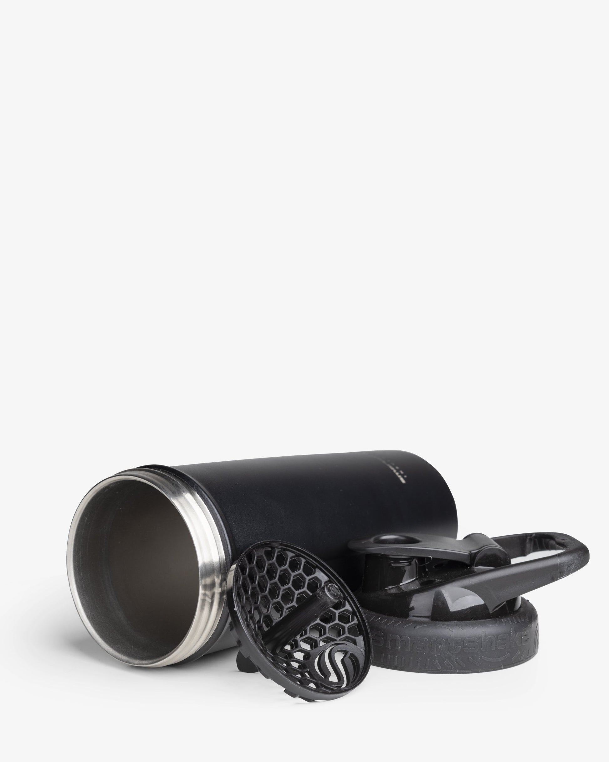 insulated-steel-shaker-black-u8 Smartshake_Insulated_Steel_Black_assambled.jpg