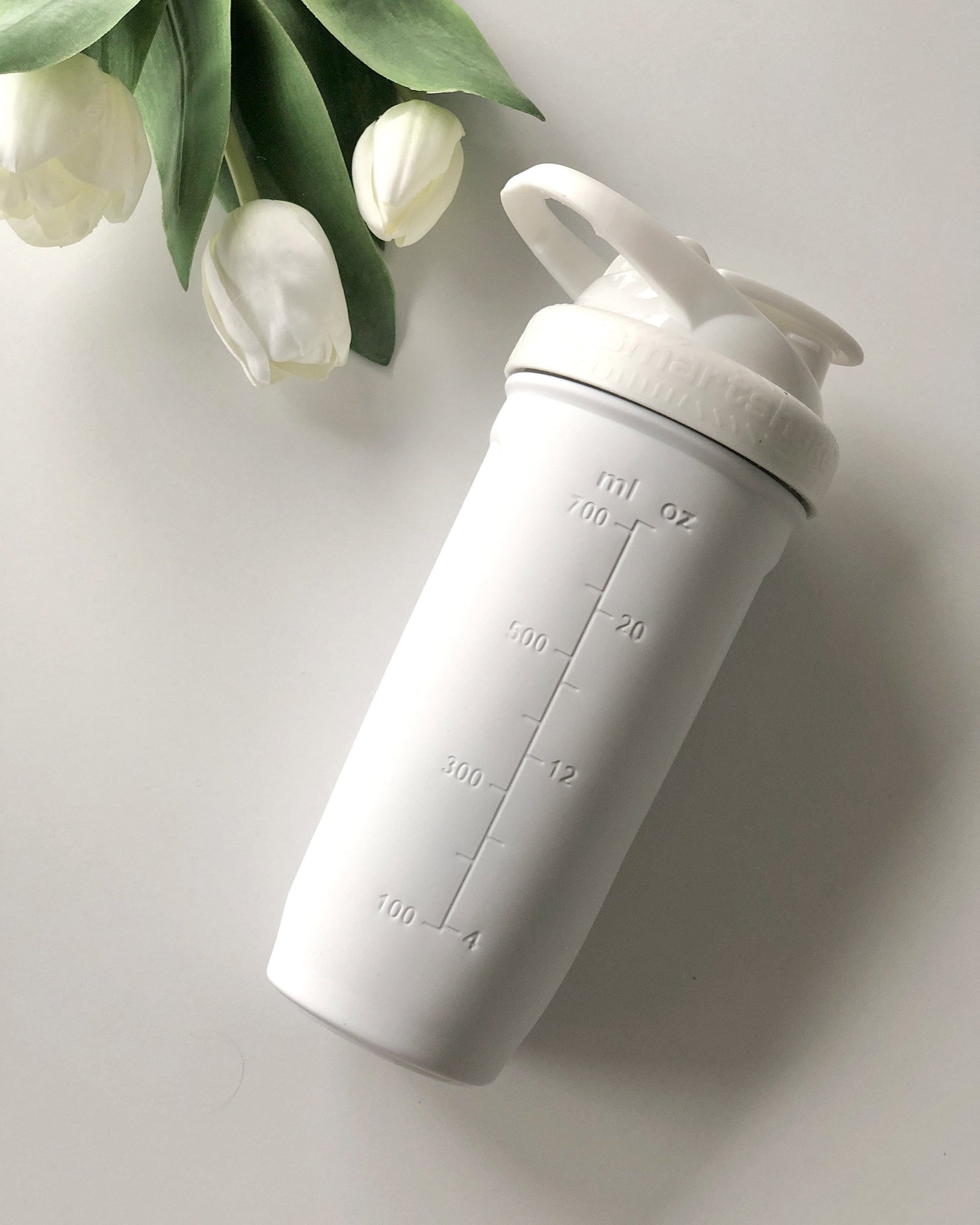 reforce-stainless-steel-white-a7 Smartshake_Reforce_Stainless_Steel_MTV_Logo_LS2_c201ff2a-8205-41aa-9b99-8a96c8ee650e.jpg