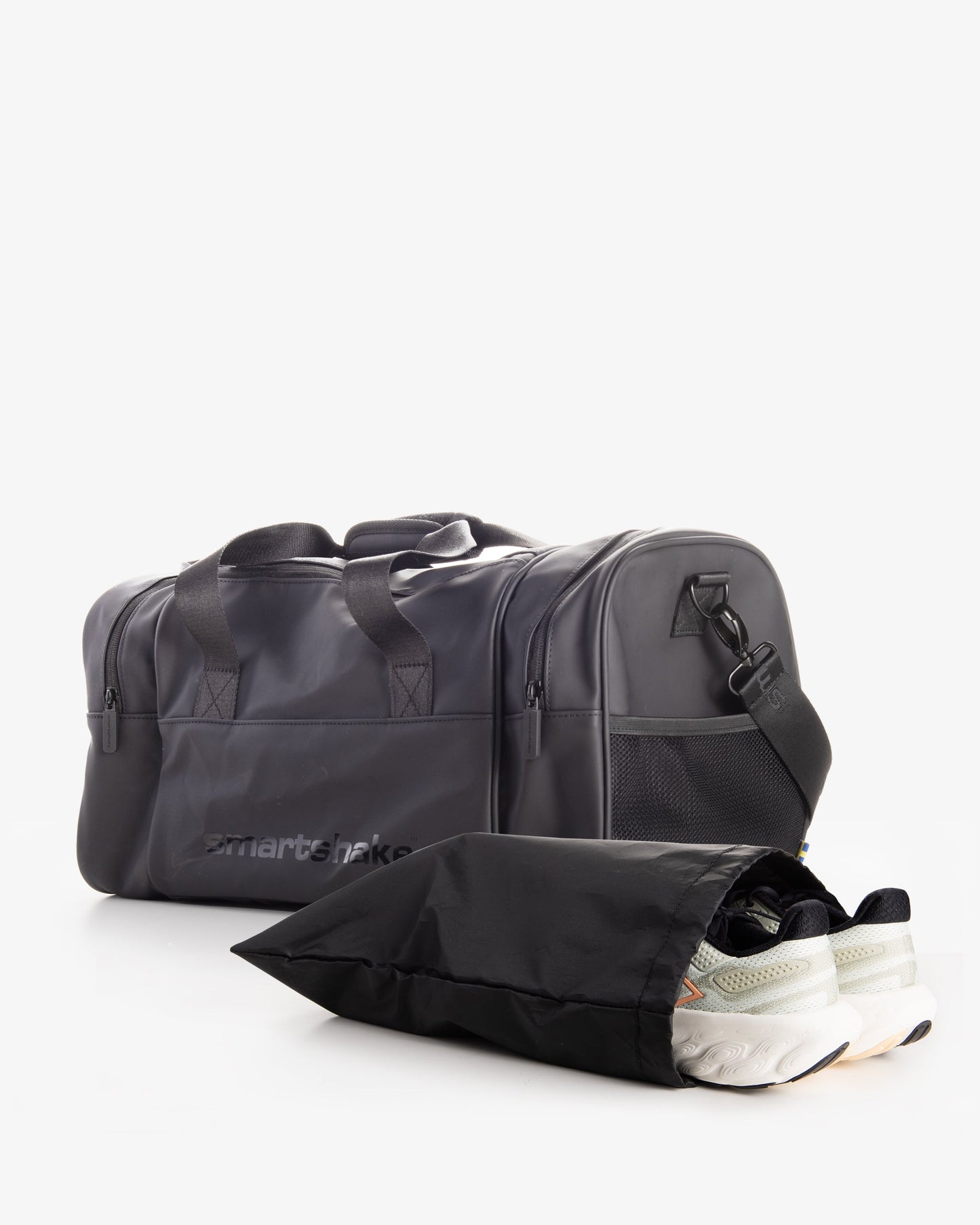 gym-bag-black-p2 Smartshake_gym_bag_Black_unassamled_24a00c8d-f290-45f6-bb42-151f345784ff.jpg